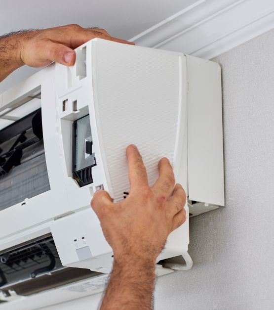 Air Conditioning repair of indoor split system in Lennox Head by Green Bay Air Conditioning